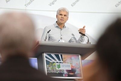 Dr. Robert Sch&auml;tzl, Projektleiter, Forschungskoordinator, Bayerische Landesanstalt f&uuml;r Landwirtschaft