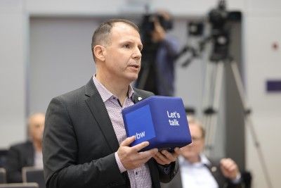 Gro&szlig;es Interesse aus dem Publikum