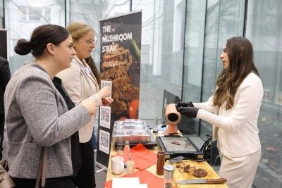 "The Mushroom Steak" von JUSTAKE, einem M&uuml;nchner Start-up Unternehmen