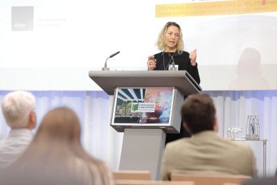 Prof. Dr. &Ouml;zlem &Ouml;zmutlu Karslioglu, Institut f&uuml;r Lebensmitteltechnologie, Lebensmittelherstellung, Alternative Proteine, Hochschule Weihenstephan-Triesdorf